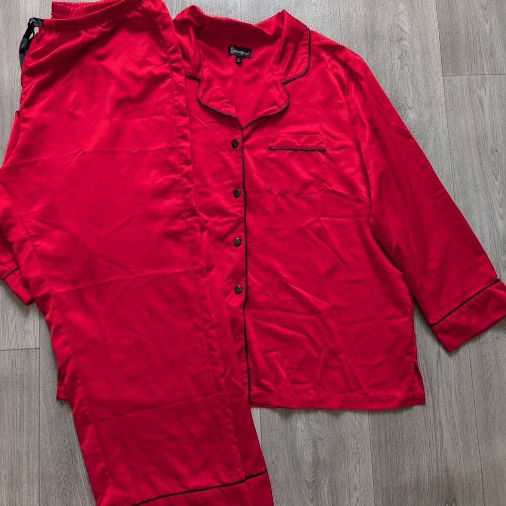 Womens Red Pajama Set Size 1X By PajamaGram With Black Piping & Button-Front Top